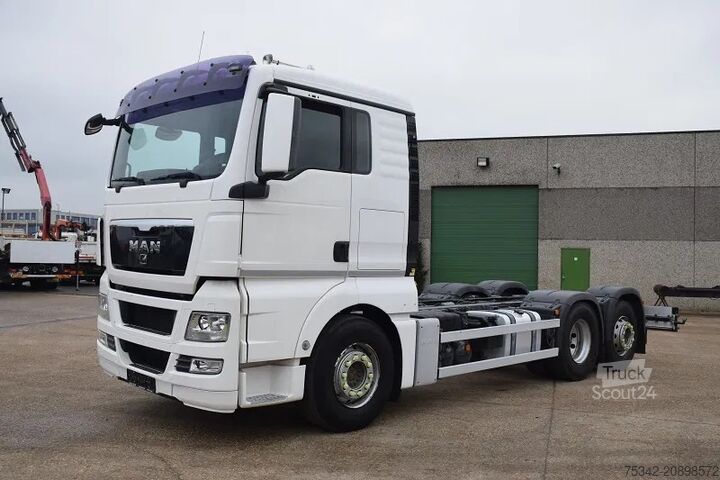 Chassis met cabine MAN TGX 26.480