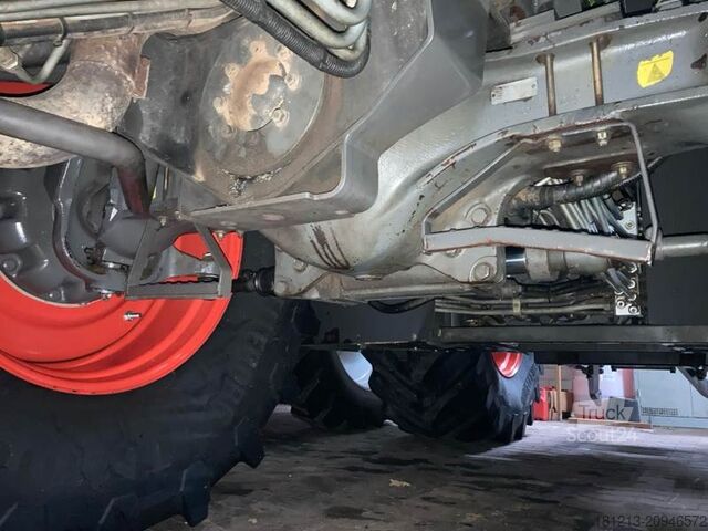 Máquina agrícola CLAAS Xerion 3800 Trac VC