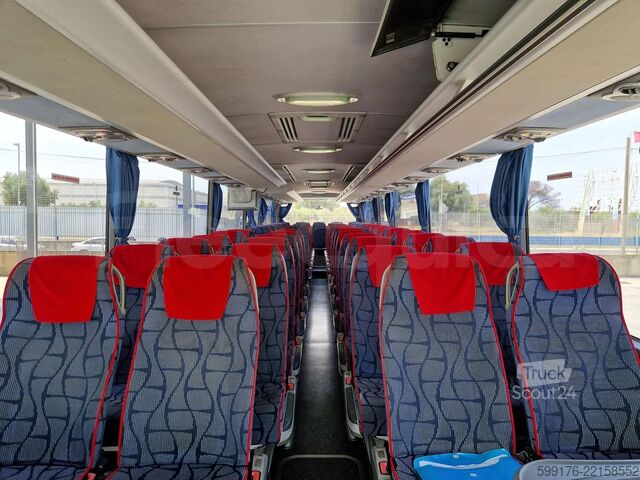 Autobus za međugradski prevoz Mercedes-Benz Tourismo