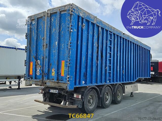 Kipper Kaiser benne transport ferrail