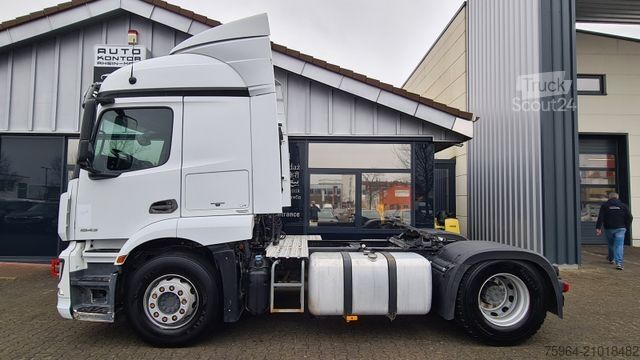 Standaard trekker MERCEDES-BENZ Actros 1843 - Sattel - 461tkm - Retarder