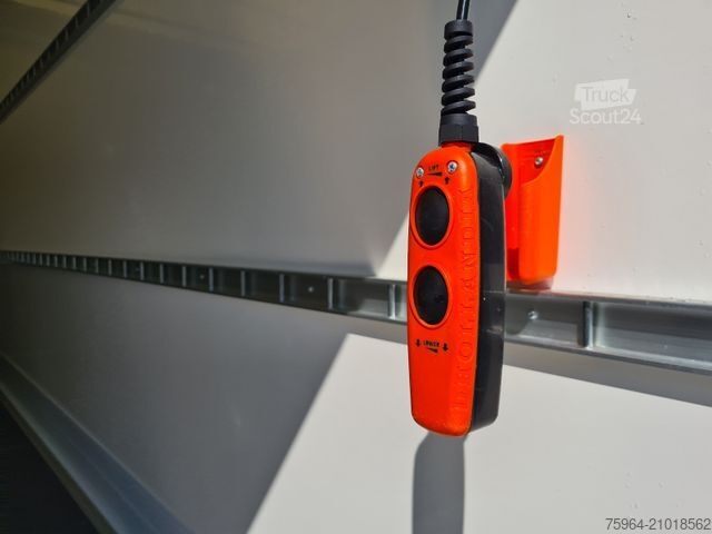 Fourgon tôlé FIAT Ducato 180 - Koffer/LBW - 4 Jahre Garantie