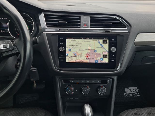Pick-up VOLKSWAGEN Tiguan Allspace Comfortline 4M - AHK - LED -