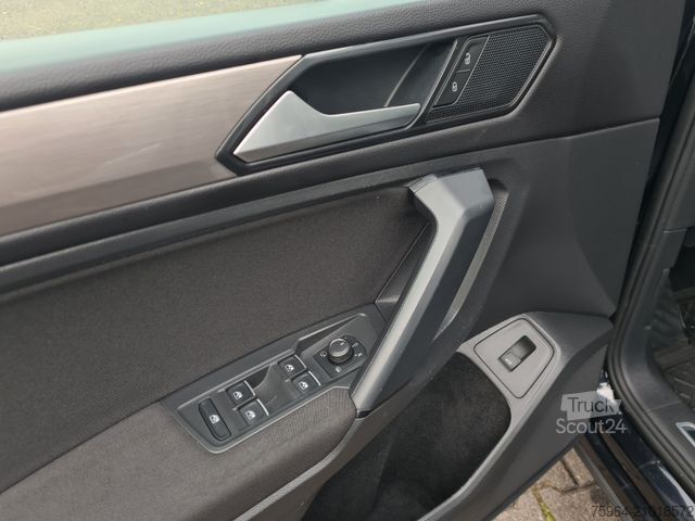 Pick-up VOLKSWAGEN Tiguan Allspace Comfortline 4M - AHK - LED -