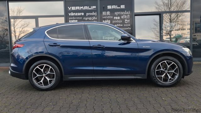 Pick-up ALFA ROMEO Stelvio Super Q4 - ASSISTS - AHK -