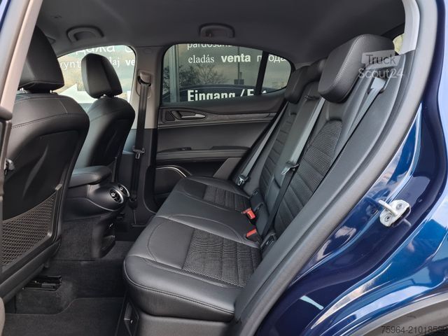 Pick-up ALFA ROMEO Stelvio Super Q4 - ASSISTS - AHK -