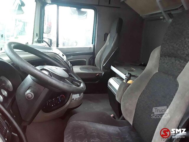 Standard tractor Daf XF 460 Spacecab mega