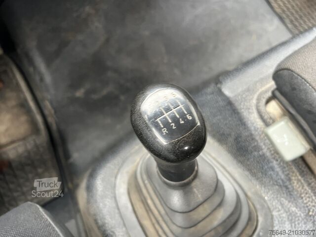 Camion-benne tricar Mercedes-Benz Atego 1222 K 4x2 Atego 1222 K 4x2, 2x AHK