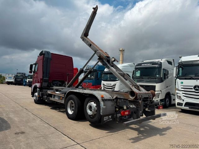 Kamion s kipom s pomičnim kontejnerom VOLVO FH 480 * ABROLLKIPPER * MEILLER-KIPPER *SCHALTER