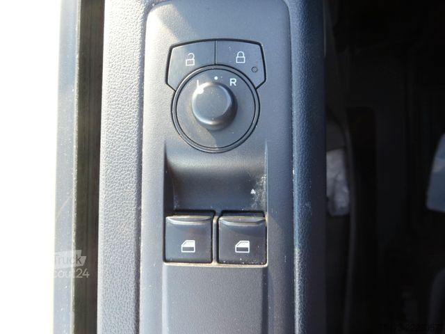 Κλειστό βαν FORD Transit Custom Kasten 300 L1H1 LKW VA Trend AHK