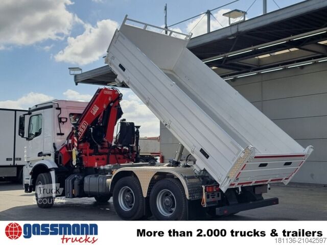 Camion benne Mercedes-Benz Arocs 3348 K 6x4, Kran Fassi F255A.2.24,