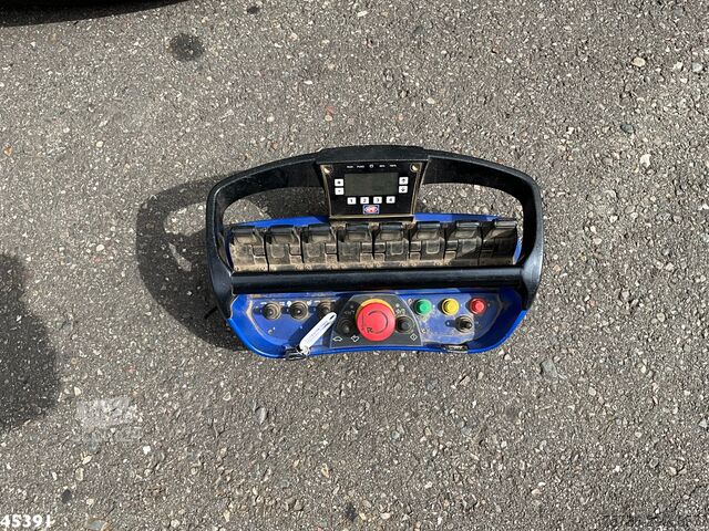 Crane truck Volvo FH 540 8x4 HMF 85 Tonmeter laadkraan + Fly-Jib ...