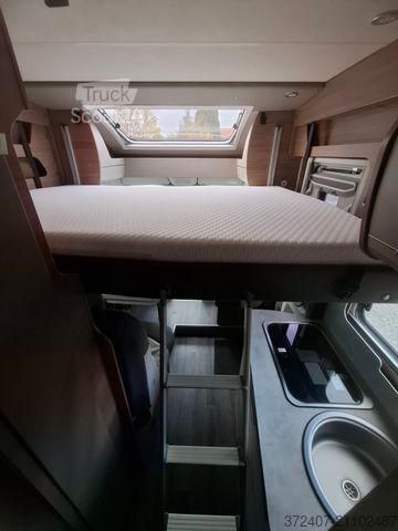 Polointegrovaný obytný vůz KNAUS Van Wave 640 MEG