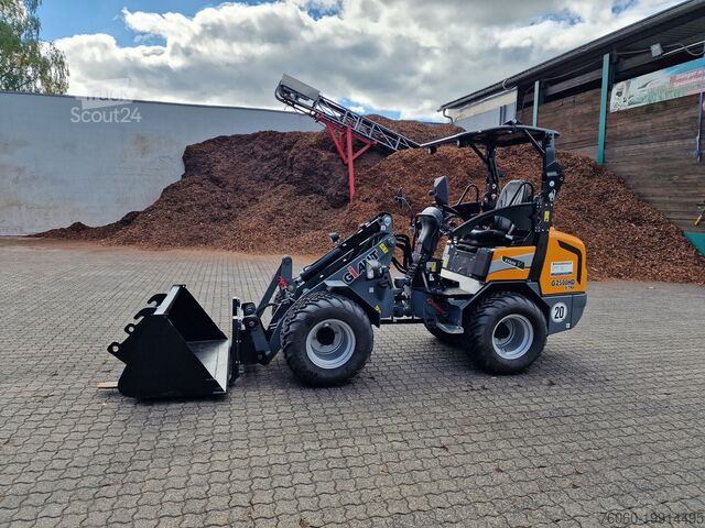 Kolesový nakladač Giant G2500 Xtra HD