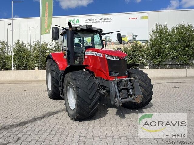 Traktor Massey Ferguson MF 7724 DYNA-VT EXCLUSIVE