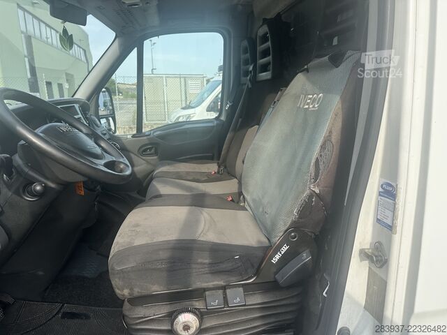 Kasa kamyoneti IVECO DAILY 35C15
