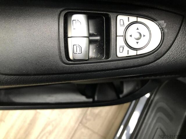 Minibus Mercedes-Benz Vito 114 Tourer **R-Cam,SHZ,KlimaA,STH