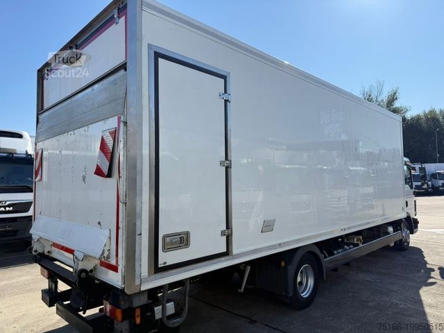 Refrigerated truck MAN TGL 12.250 BL Kühlkoffer 7,4 m LBW 1,5 T*TK 600