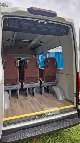 Minibus IVECO Daily C35 M1 9 Sitzer sauberes Fahrzeug