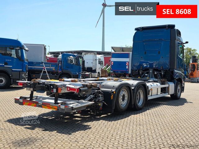 Nákladné vozidlo s výmennou nadstavbou MERCEDES-BENZ Actros 2553 / Retarder / Ldbw / Lenkachse / 6E