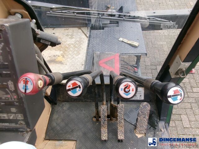 Camión grúa DAF LF 45.150 RHD Tadano TS-75 M crane 8 t