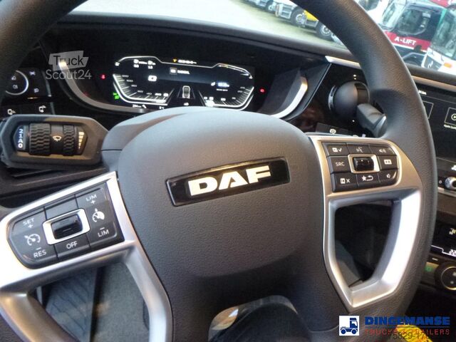 Standaard trekker DAF XF 530 6X2 Euro 6 new/unused