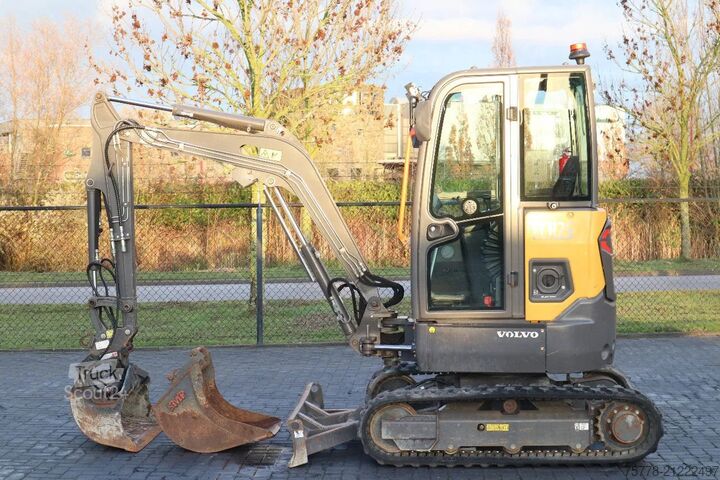 Mini excavator Volvo ECR25 ELEKTRIC | JECR25D | TILTBUCKET | BUCKET ...
