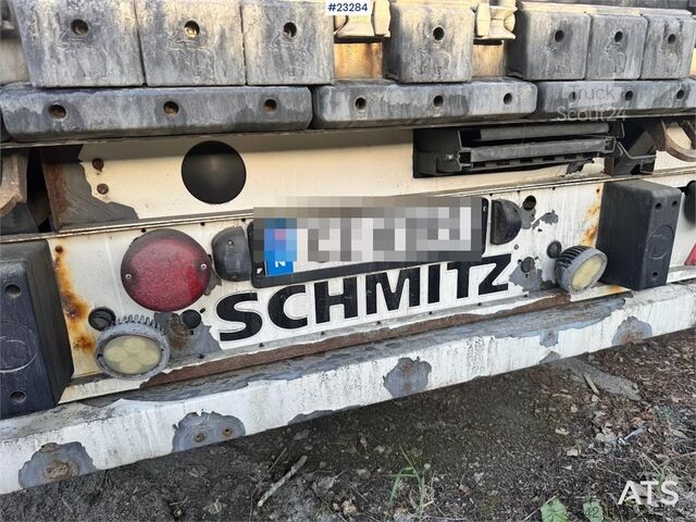 Valigia Schmitz box semi-trailer with fridge/freezer unit – load b