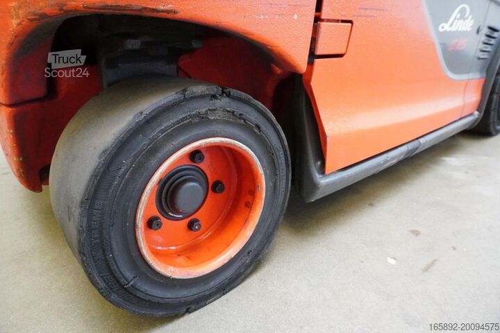 Gaffeltruck Linde E 25 387