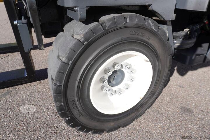 4-irányú targonca Combilift C5000XL