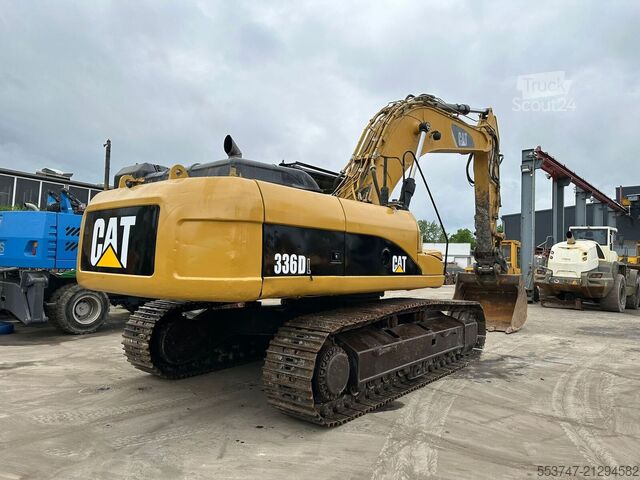 Paletli ekskavatör Caterpillar 336