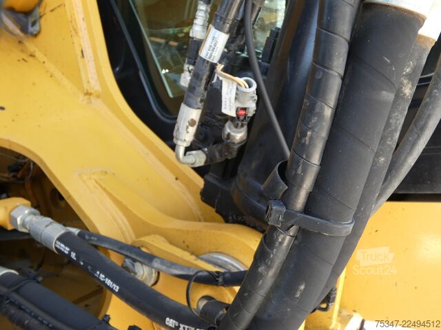 Rupsgraafmachine Caterpillar 330