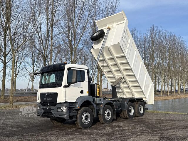 Самосвал MAN TGS 41.400 BB CH Tipper Truck (1 Unit)