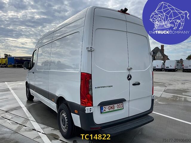 Furgão de caixa Mercedes-Benz Sprinter E-Sprinter L2H2