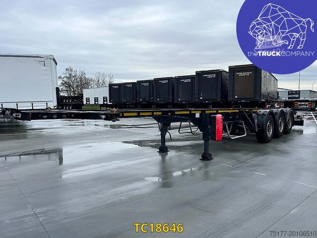 Containertransport Hoet Trailers + Caisse Libner 2018