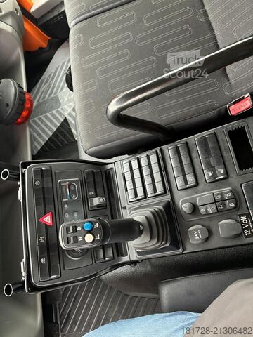 Altul Mercedes-Benz Unimog U 430 mit Leistungshydraulik, EAS