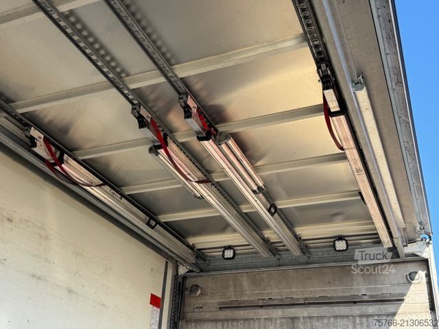 Autocamion transport băuturi SCANIA R 410 / 2xLBW / LENKACHSE / DURCHLADEKOMPLETTZUG