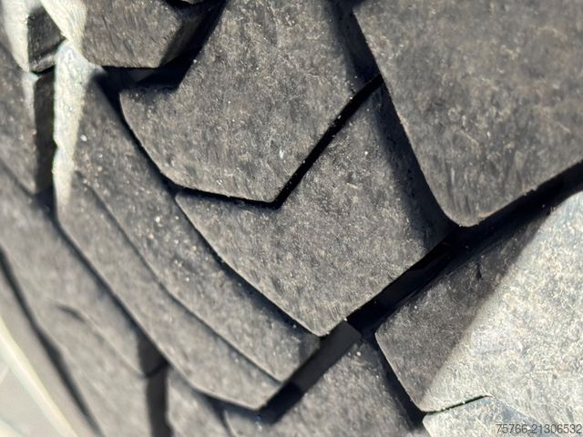 Autocamion transport băuturi SCANIA R 410 / 2xLBW / LENKACHSE / DURCHLADEKOMPLETTZUG