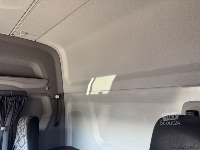 Autocamion transport băuturi SCANIA R 410 / 2xLBW / LENKACHSE / DURCHLADEKOMPLETTZUG