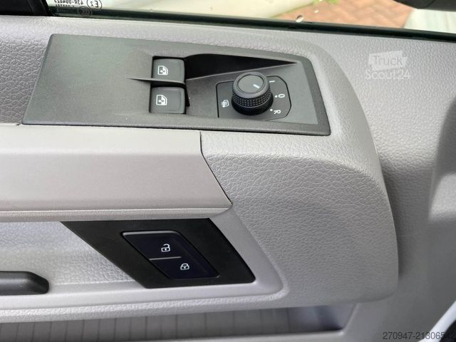 Furgone a tetto alto VOLKSWAGEN Crafter Kasten 35 L3H3 Autom. NAVI SITZHZ ACC