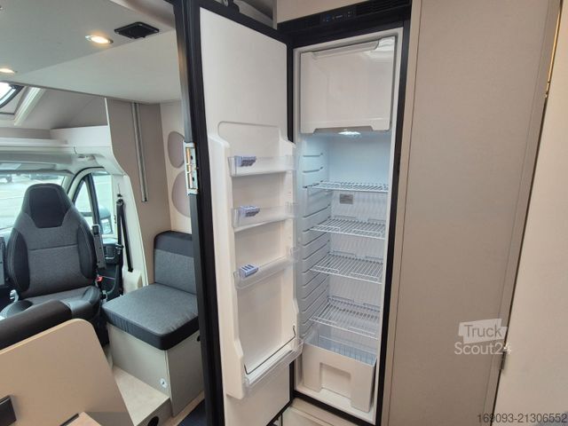 Pusiau integruotas kemperis LMC Tracer 730 EL *Automatik*Hubbett*7469¤ Sparen!