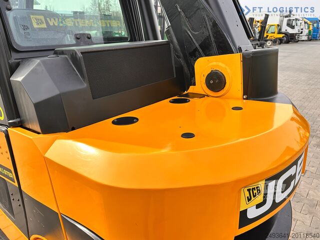 Manipulator telescopic JCBTLT35D / 4X4 / DIESEL / 4100MM / CABI TLT35D / 4X4 / DIESEL / 4100MM / CABIN