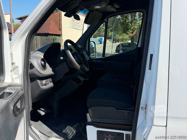 Umpikorja-auto MERCEDES-BENZ Sprinter 316*L2H1*Automatik*3,5t AHK*Klima*PDC