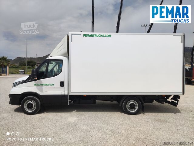 Carrinha de caixa fechada IVECO DAILY 35-160 CAJA CERRADA