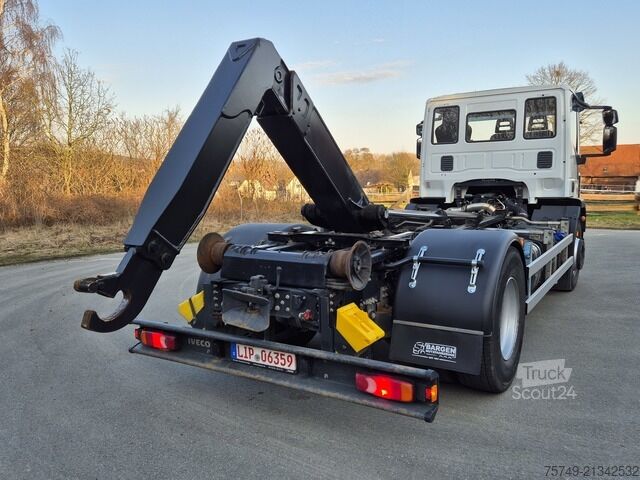 Abrollkipper iveco Euro Cargo 180E32 4x2 Abrollkipper Teleskoparm