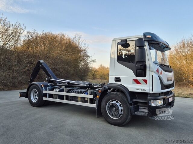 Abrollkipper iveco Euro Cargo 180E32 4x2 Abrollkipper Teleskoparm
