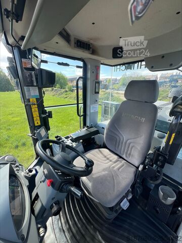 Chargeuse sur pneus Hitachi ZW310-6