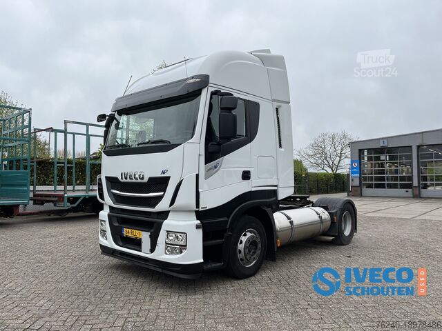 Standard-SZM Iveco Stralis AS440S46T/P LNG 4x2 |