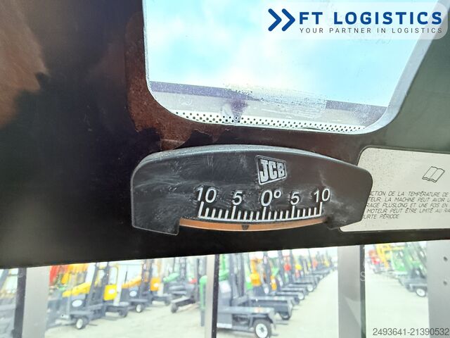 Teleskoplastare JCB TLT 35D 4X4 CABIN POSITIONER NEW TIRES