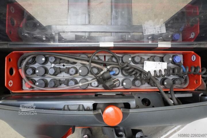Hochhubwagen Linde L 12 1172